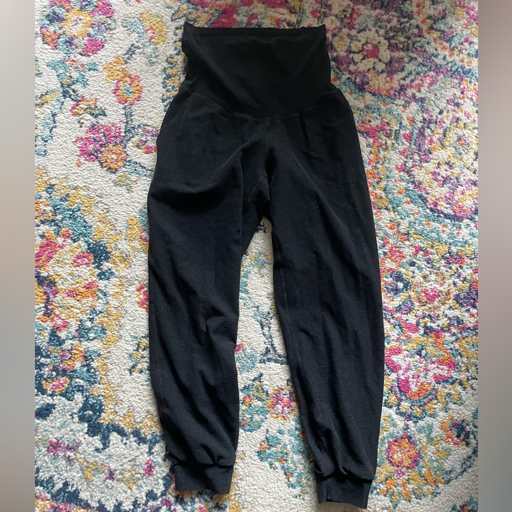 Beyond Yoga Black Beyond the Bump Maternity Joggers